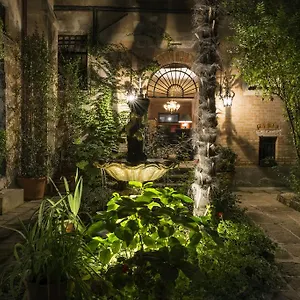 Gasthuis La Residenza 818