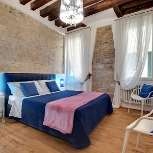 Charming Castello Appartamento